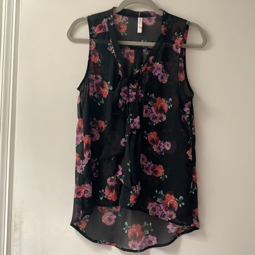 Flowy, sheer, light for summer, tank